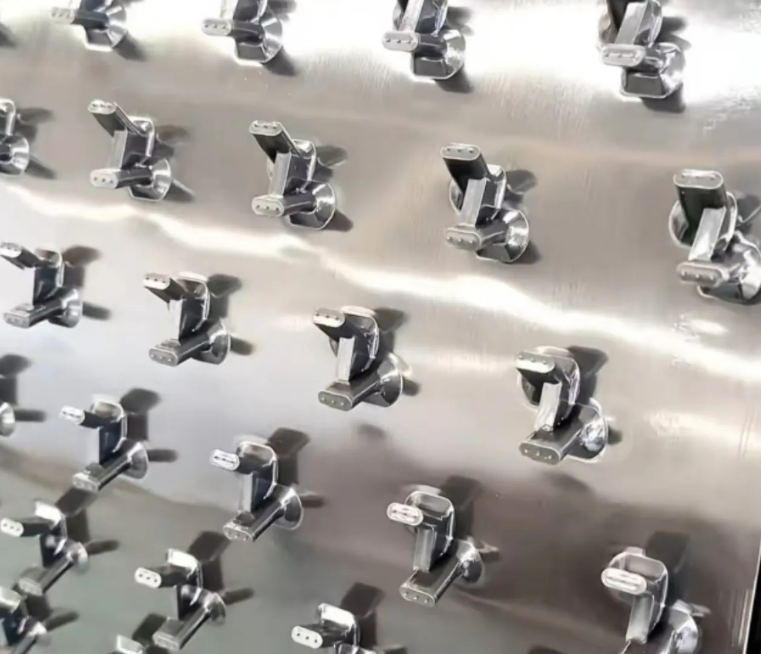 Smart Watch Thumbnail 1